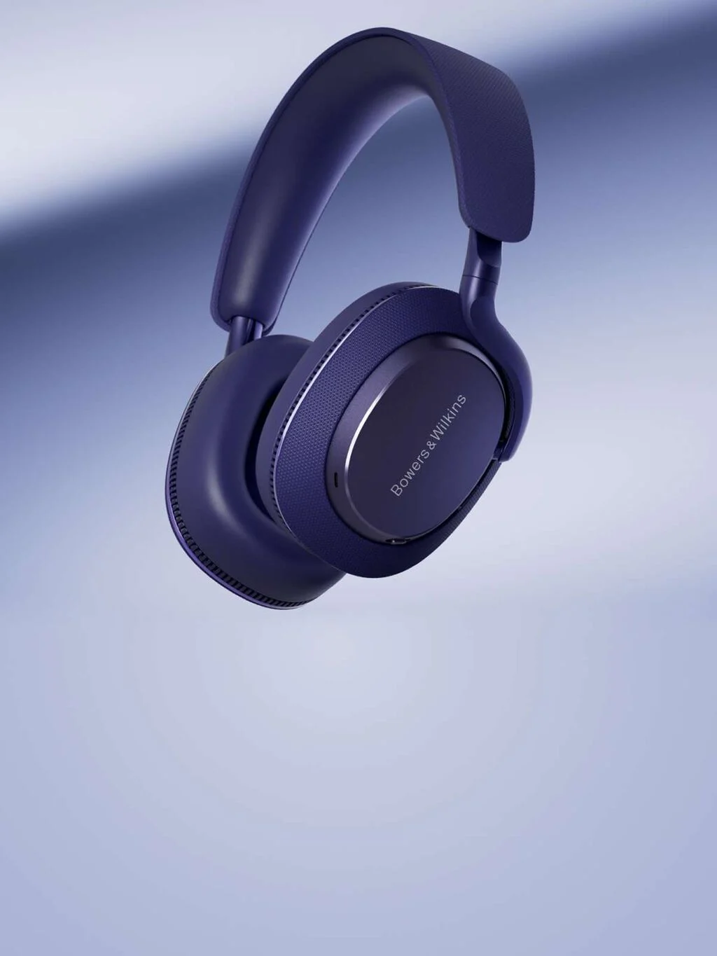 Bowers & Wilkins Px7 S3 headphones in deep ocean blue